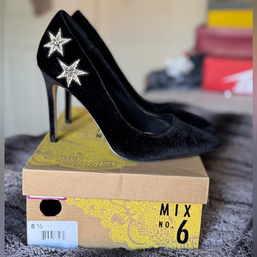 Mix No. 6 Black and Gold Stiletto Heels